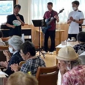 アイユウ城下町長府 展望喫茶「蘭」 アイユウバンド コンサート ♪